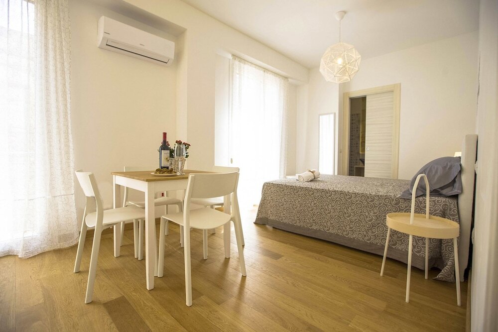 Sciabika Home Edificio Egadi — 4-Star Luxury Hotel in Castellammare Del Golfo, Italy