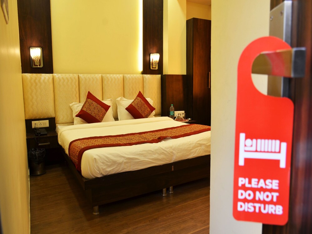 Oyo 7447 Grand Park — Amritsar
