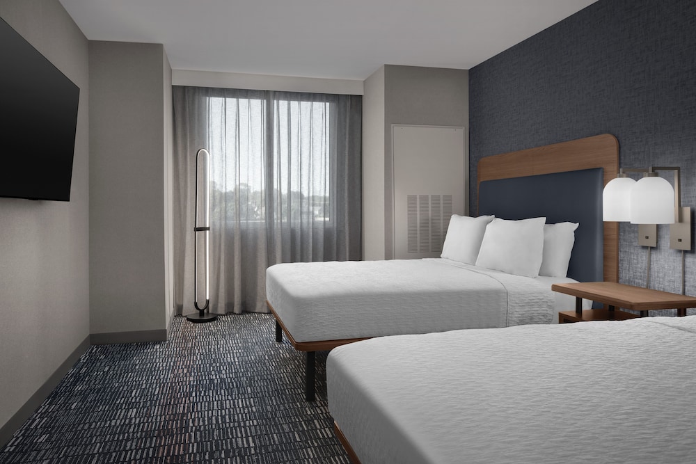 Homewood Suites By Hilton Portsmouth Downtown - photo 11