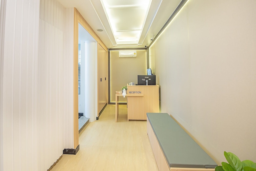 Thrive Hotel - last minute hotel in Bangkok
