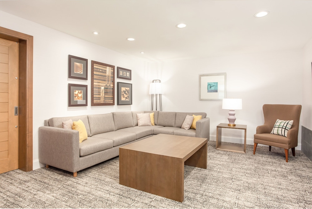 Staybridge Suites San Bernardino Loma Linda by IHG - photo 57