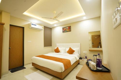 Acestay Hotel Grand Vijay Nagar in Indore, India