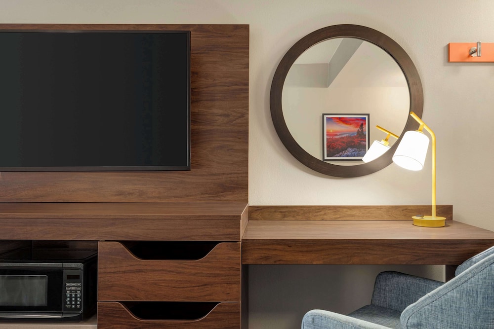 Hampton Inn Waynesboro Stuarts Draft - photo 6