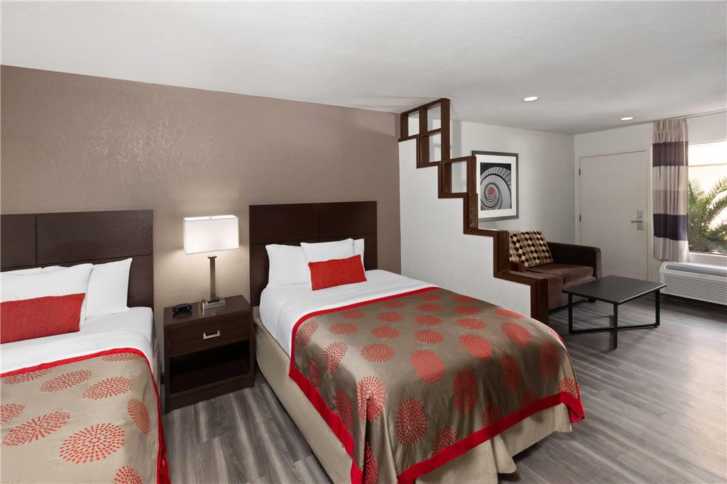 Ramada by Wyndham El Paso - photo 17