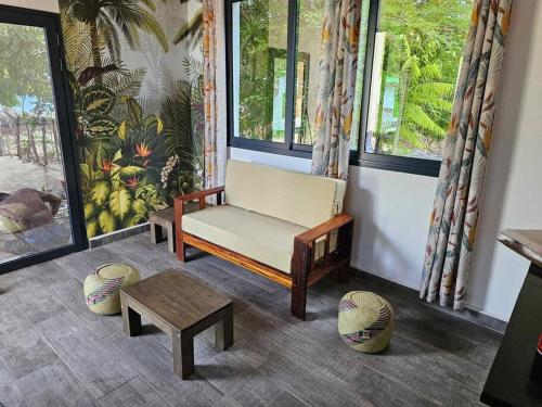 Bungalow Ramena Beach Antsiranana 20120156 — Antsiranana