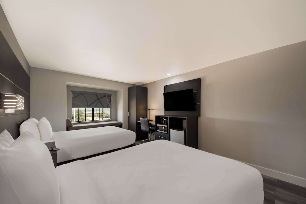 Best Western Seaworld San Antonio in Sant Antoni De Portmany, Spain