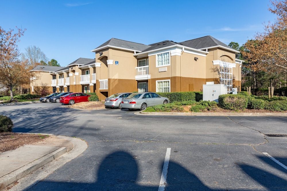 HomeTowne Studios Atlanta Peachtree Corners - photo 2