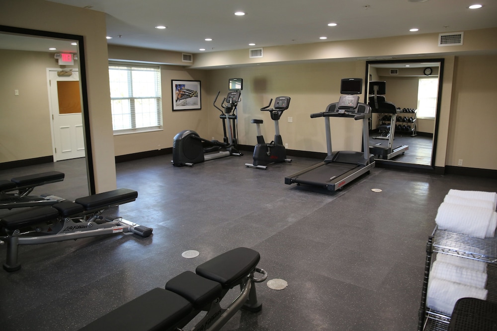 Candlewood Suites Portland Scarborough by IHG - photo 21
