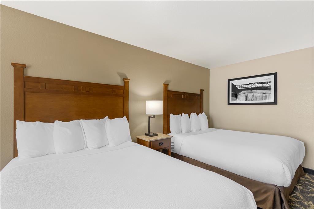 Best Western Plus Riverfront Hotel & Suites - photo 20