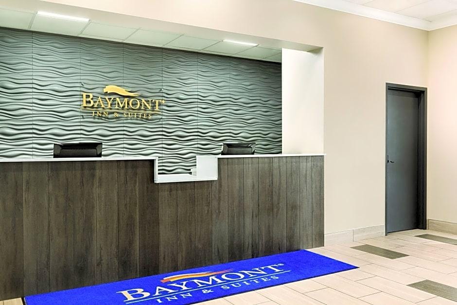 Baymont by Wyndham Florence Cincinnati - photo 2