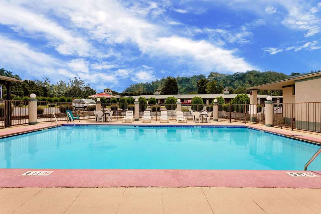 Knights Inn Madison Heights VA - photo 5