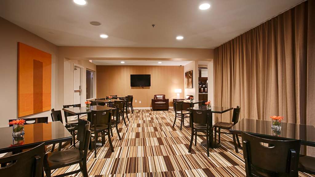 Best Western Plus Rancho Cordova Inn - photo 15