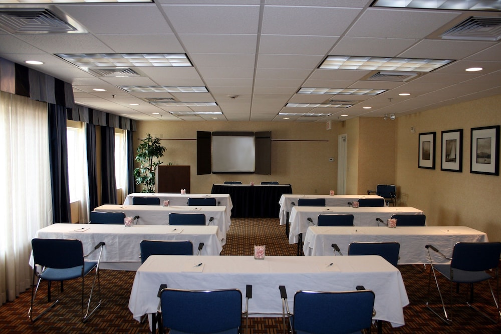 Homewood Suites by Hilton Oakland Waterfront - photo 45