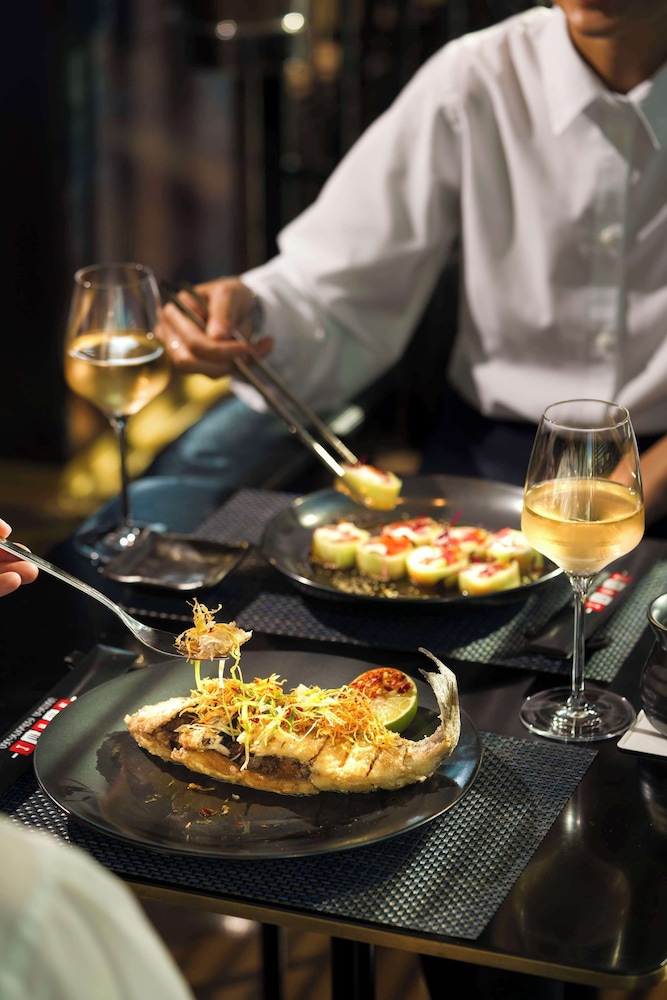 מזון ומשקאות