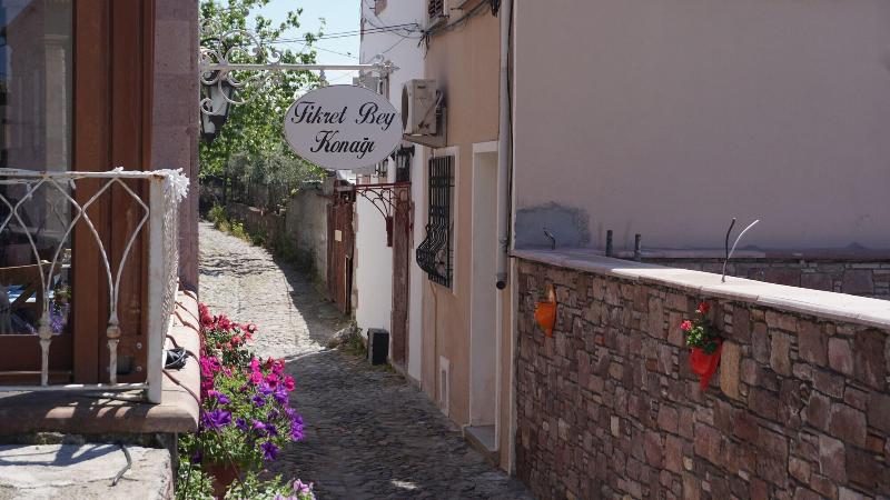 Fikret Bey Konagi - carbon neutral hotel in Ayvalik