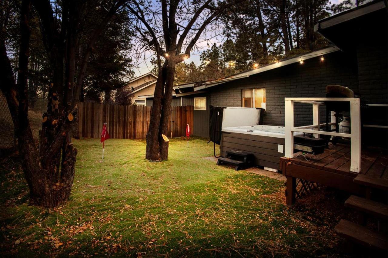 Modern Boho Hot Tub 9 min to Downtown in Flagstaff, United States