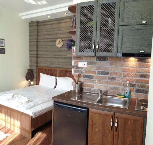 Guest Rooms Maria Luiza — hotel near Varna Airport