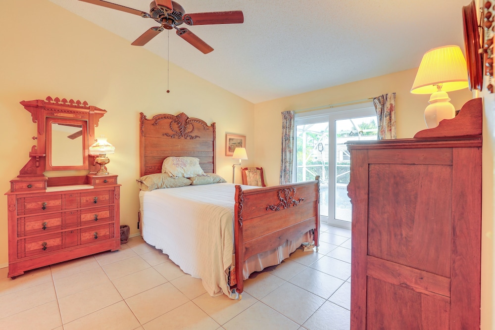 Charming St Lucie River Retreat w Pool & Dock — hotel in Port Saint Lucie