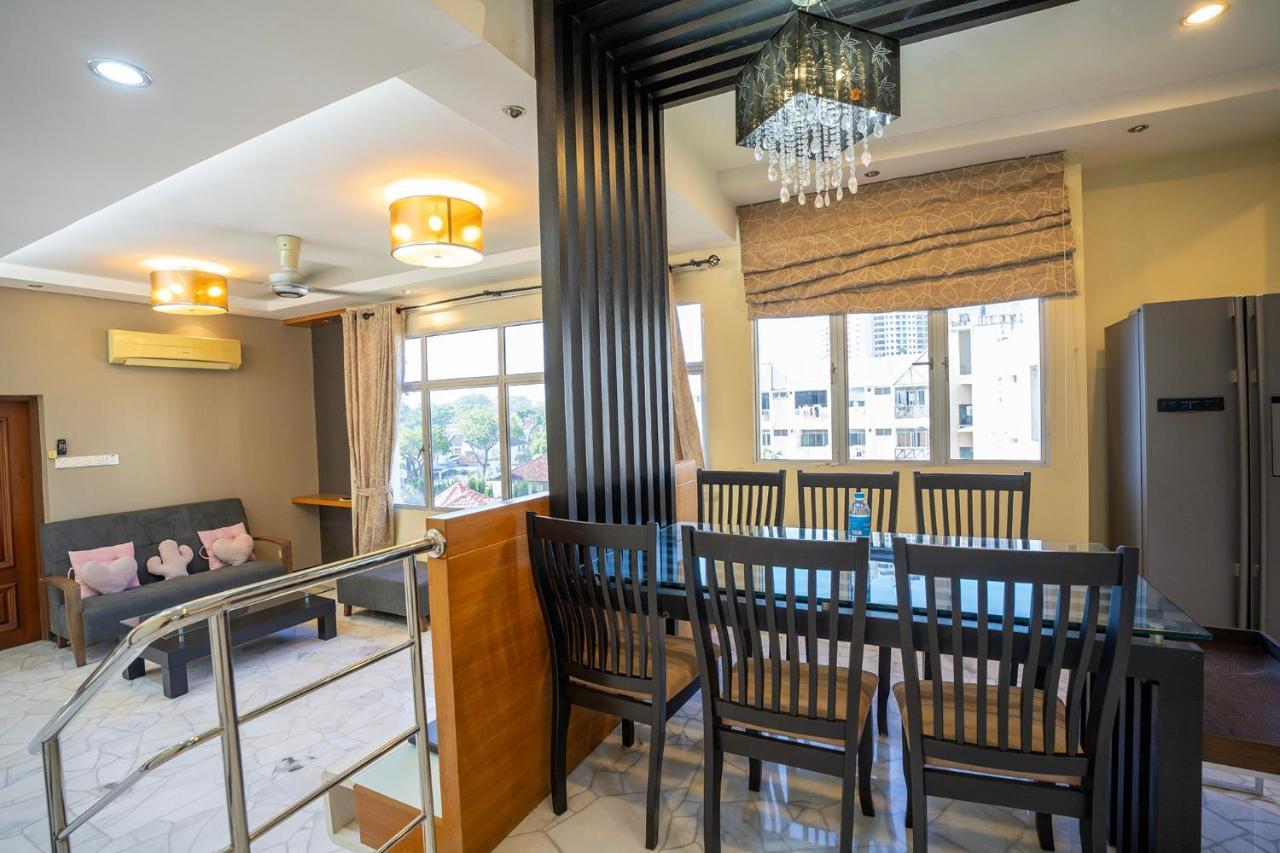 Cozy Gurney Georgetown Private Apartment Penang — 4-Star Luxury Hotel in George Town, Malaysia