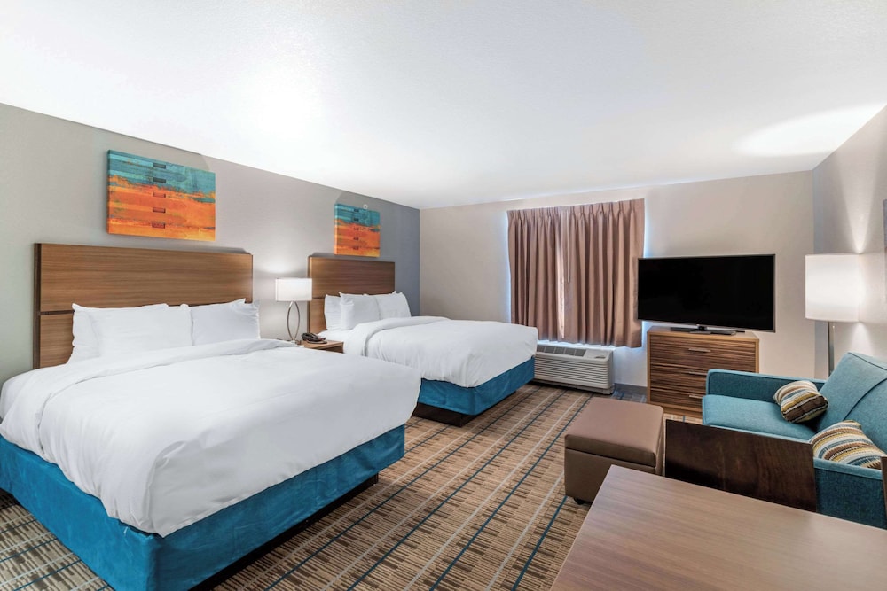 MainStay Suites Denver International Airport - photo 19