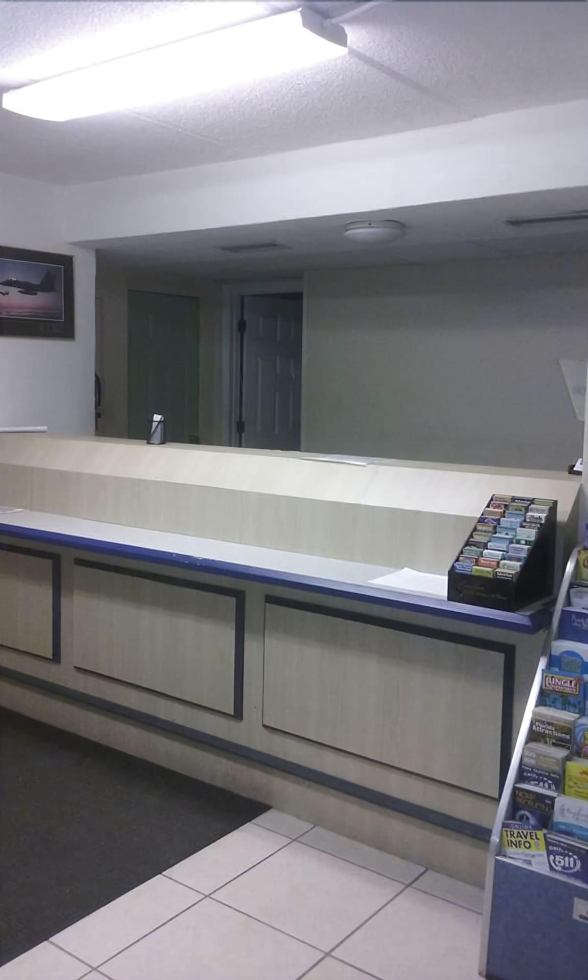 Motel 6 Cocoa Fl - photo 12