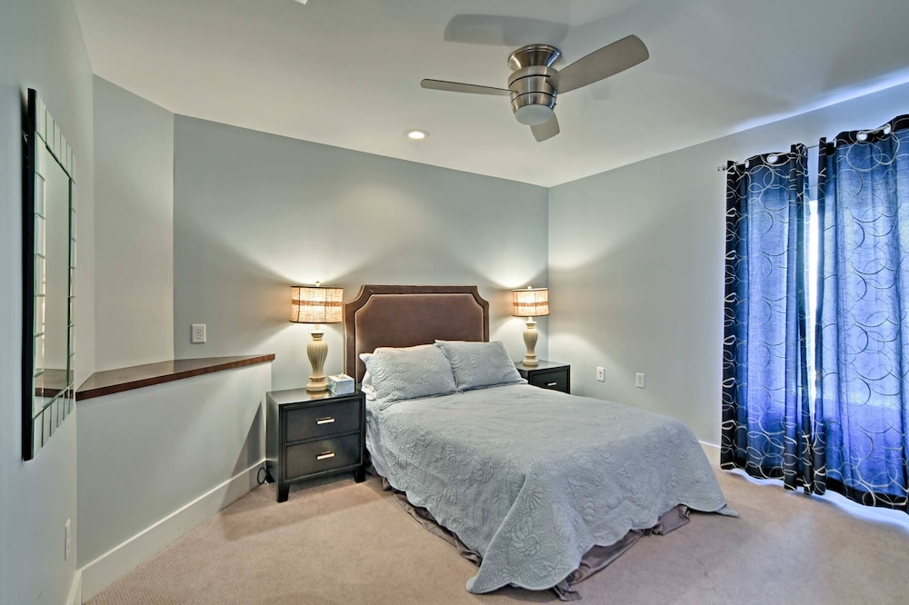 Gorgeous Ocean Springs Waterfront Home with Dock — 4-Star Luxury Hotel in Ocean Springs, United States