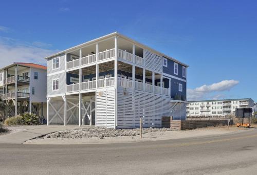 Rushin' to the Beach - photo 2