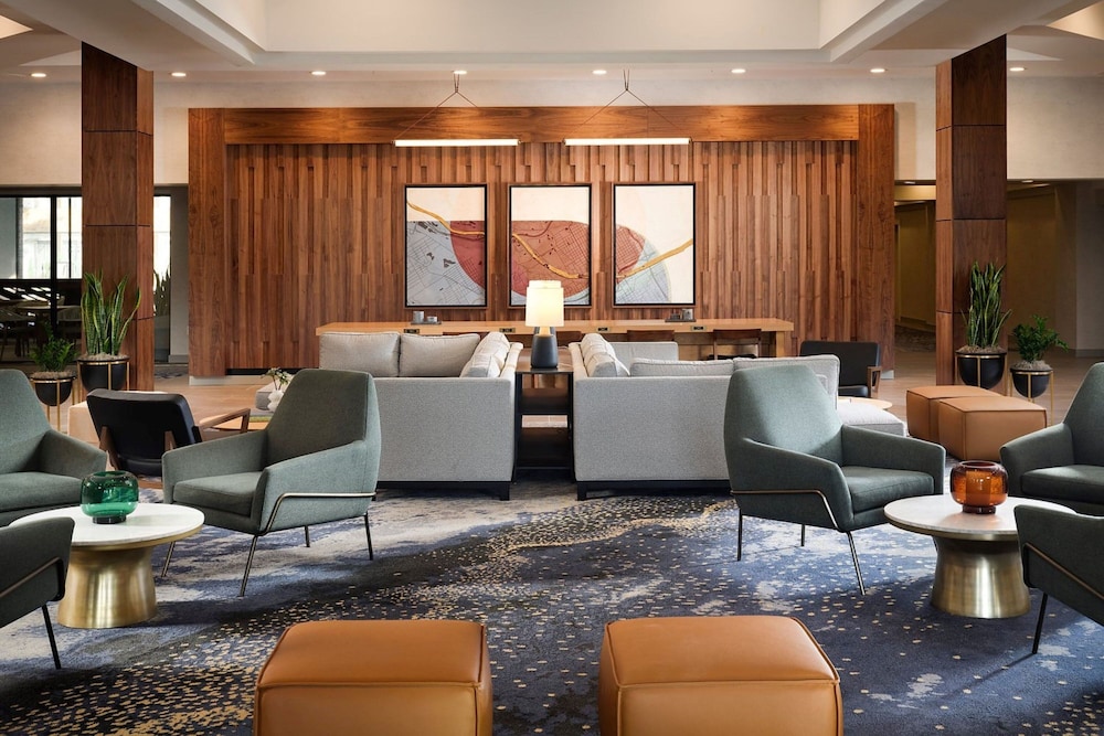 Sheraton Grand Rapids Airport Hotel - photo 24