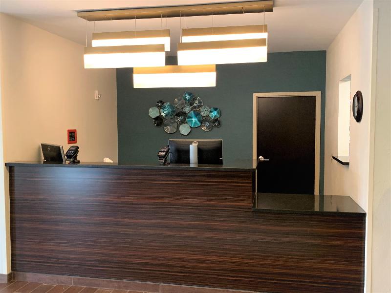 SureStay by Best Western Cambridge - photo 2