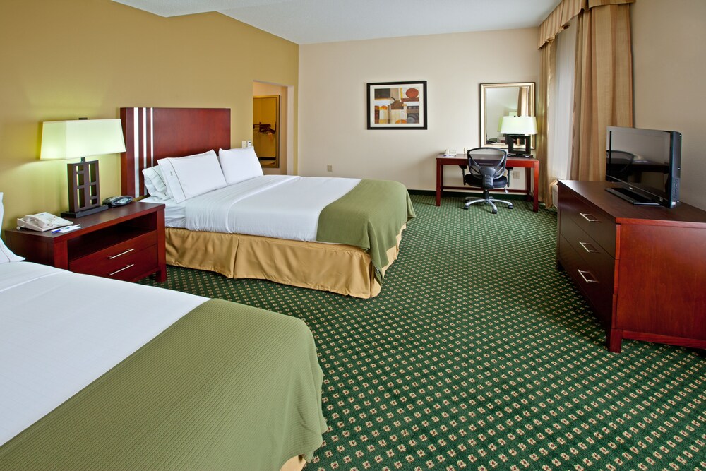 Holiday Inn Express & Suites Indianapolis East By Ihg - photo 19
