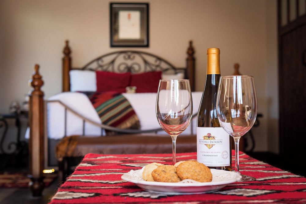 Whispering Creek Bed & Breakfast - photo 18