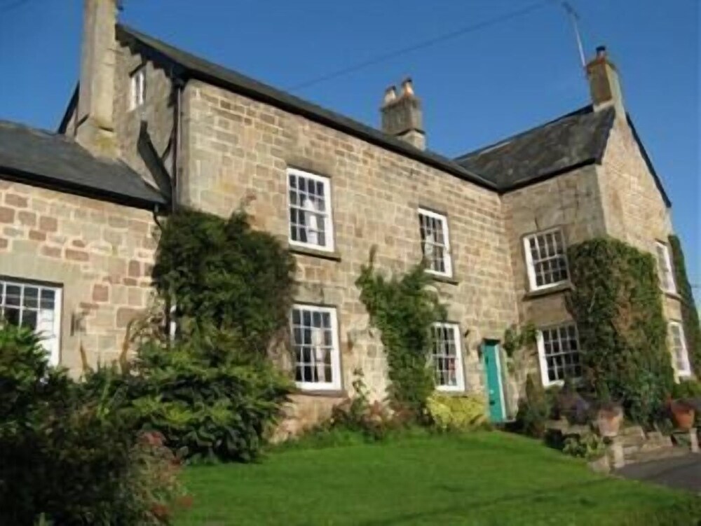 Norton House Bed & Breakfast & Cottages — 4-Star Luxury Hotel in Whitchurch, United Kingdom