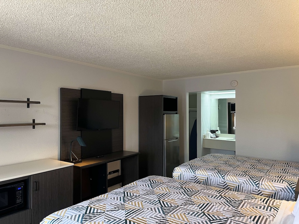 Studio 6 Suites Perry GA - photo 9