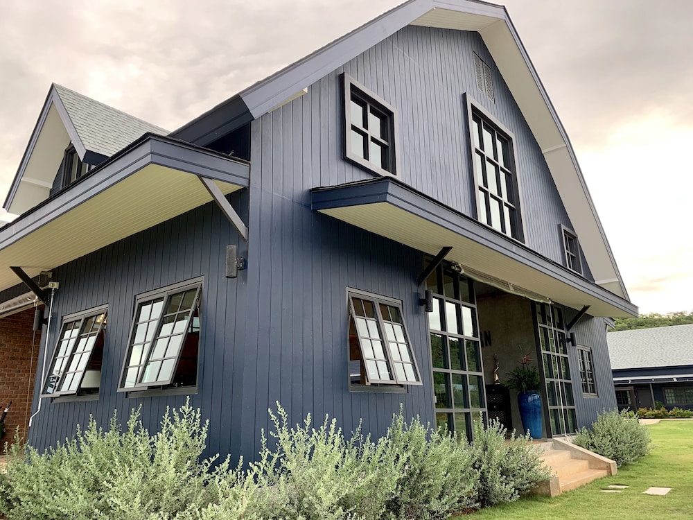 The Barn Hua Hin in Pran Buri, Thailand