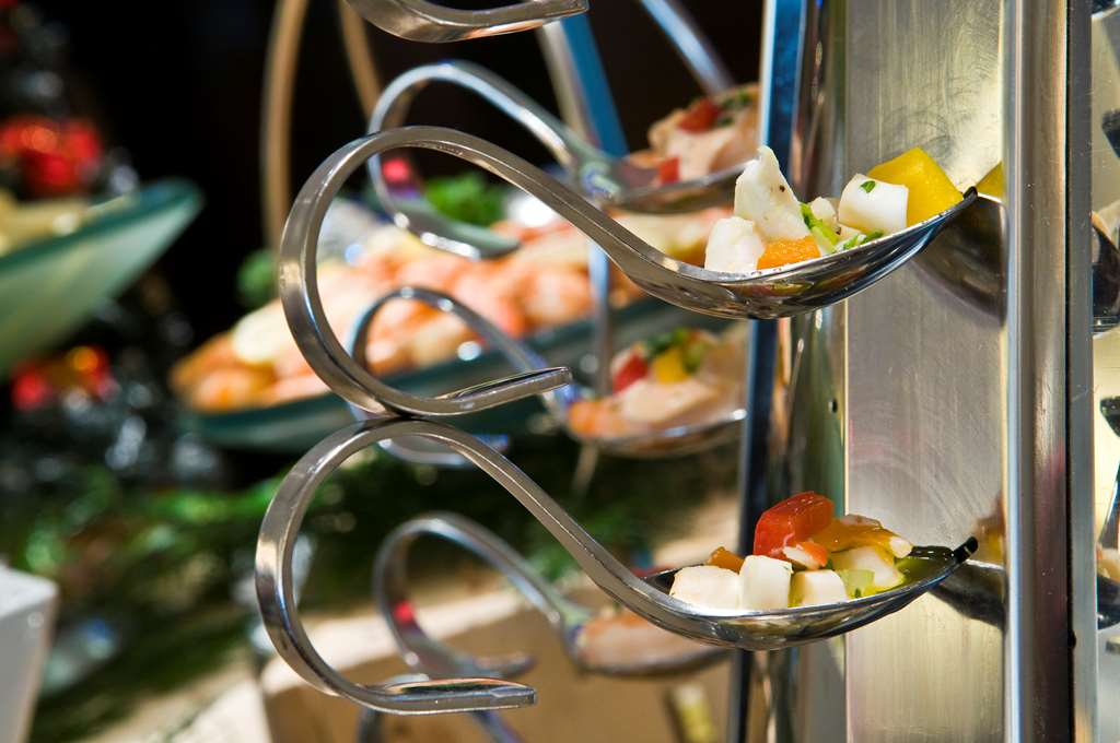 מזון ומשקאות