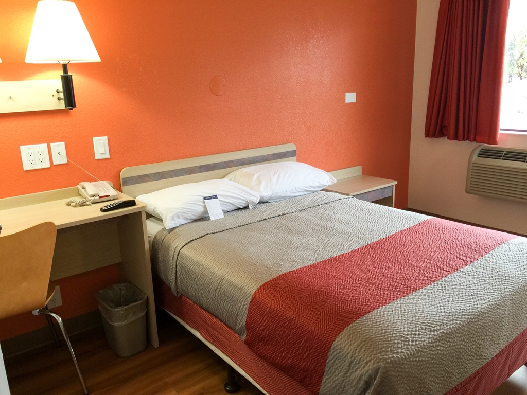 Motel 6 Roseville MN Minneapolis North - photo 7