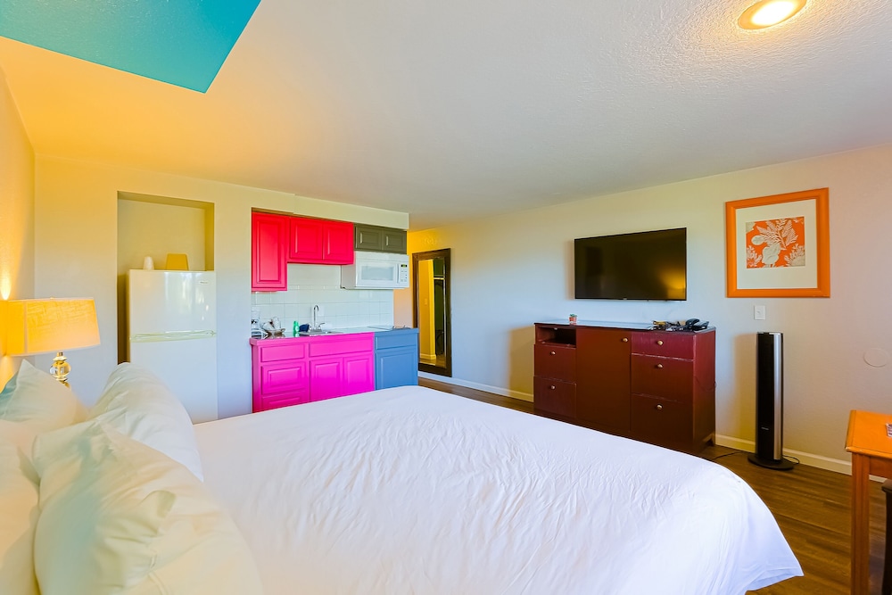 Coast River Inn by OYO Seaside - photo 38