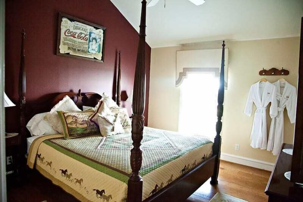 Lillian Farms Bed & Breakfast - photo 35