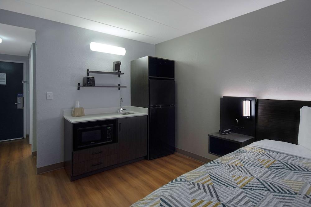 Studio 6 Merrillville IN - photo 11