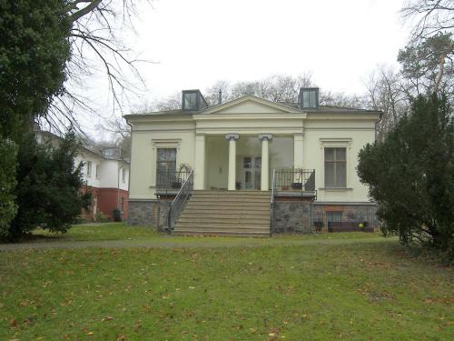 Tarnowskis Villa Seeblick nur 50m zum Strand WLAN inkl — 4-Star Luxury Hotel in Neuhof, Germany