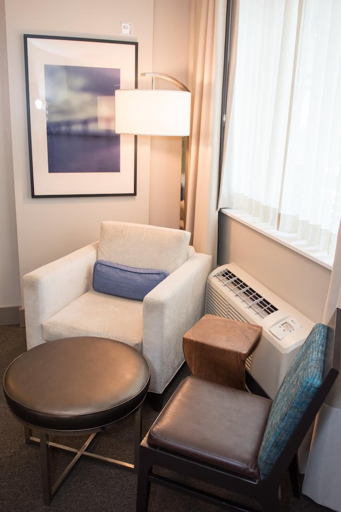 City Loft Hotel - photo 7