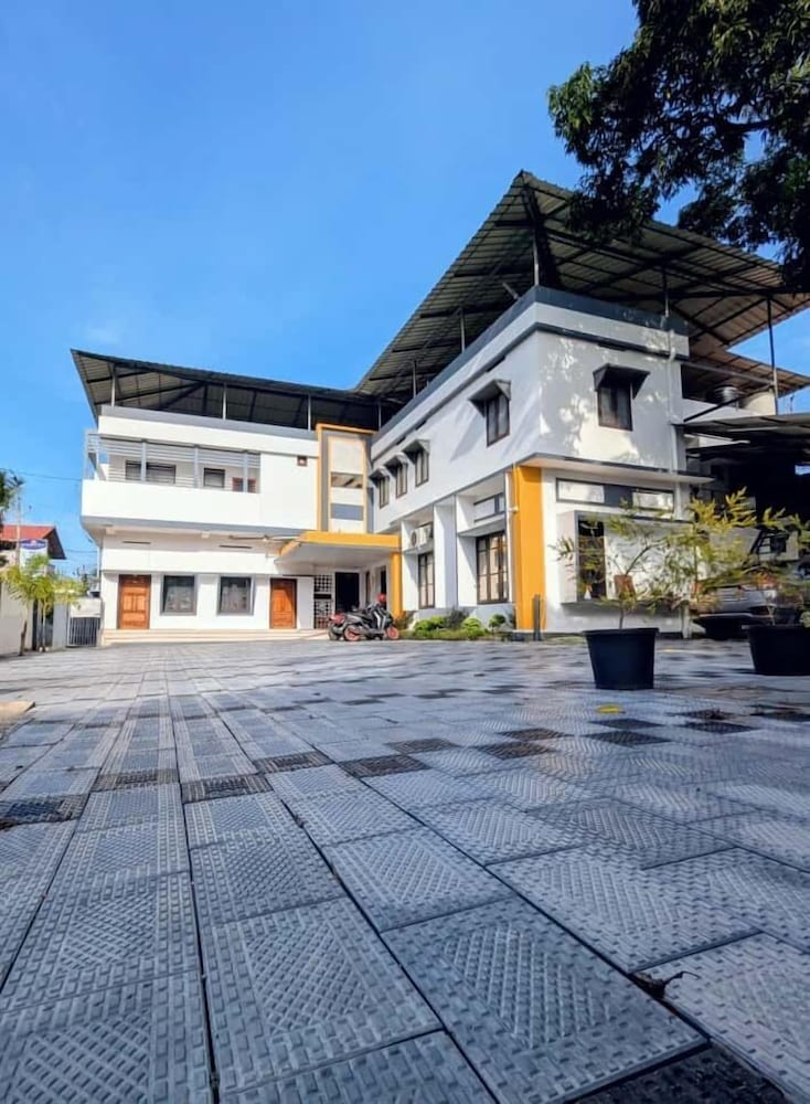 kollam Beach Resort in Kollam, India