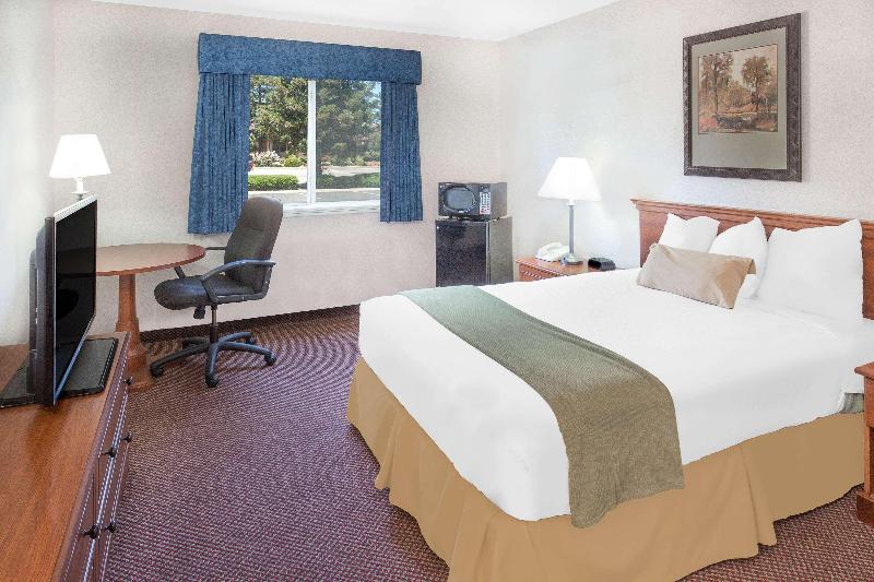 Quality Inn & Suites Willows - photo 19
