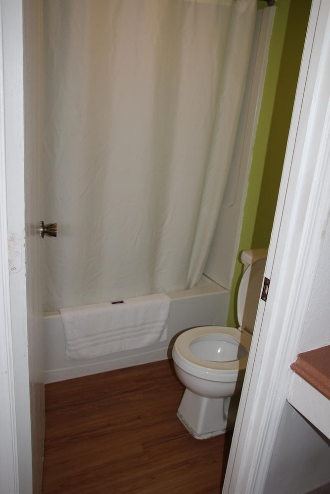 Frontier Motel - photo 20