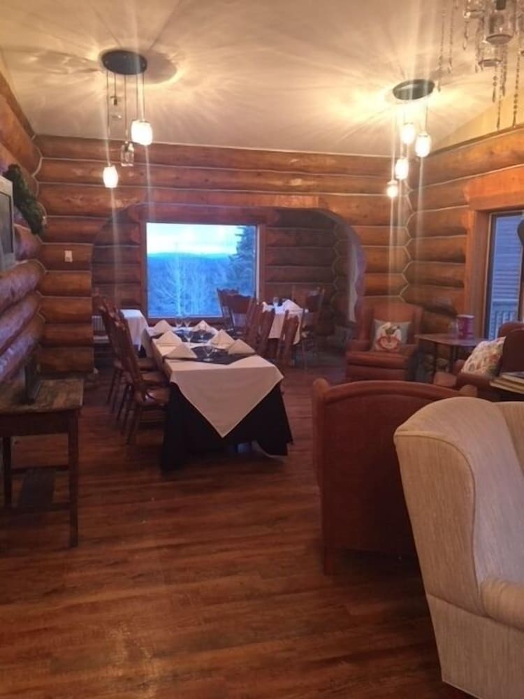 Spruce Hill Resort & Spa — Williams Lake — photo 4