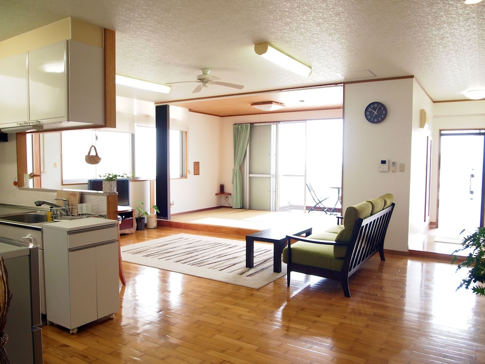 Rental Villa Luana Waioli — Tomigusuku — photo 2