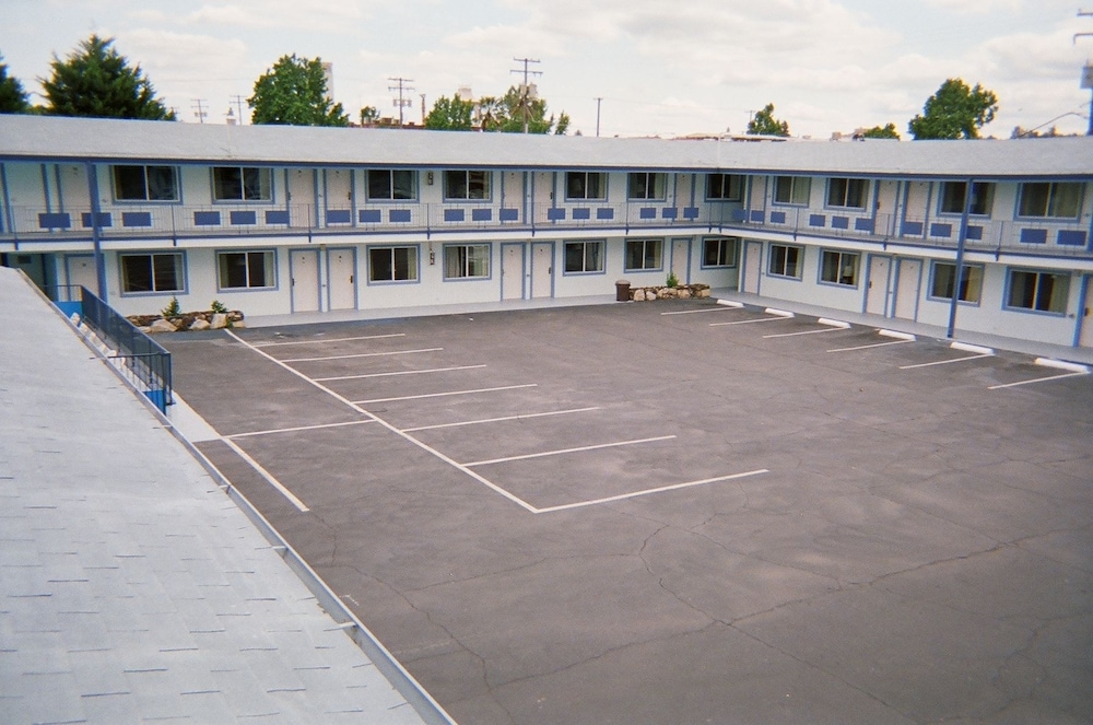Stardust Motel Redding - photo 13