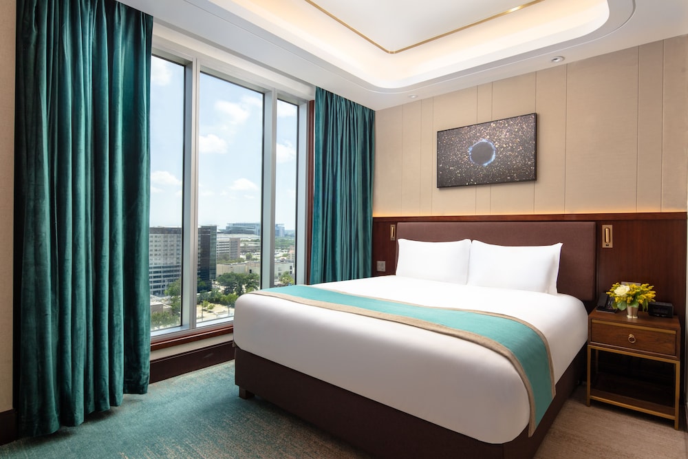 Blossom Hotel Houston Curio Collection by Hilton - photo 15