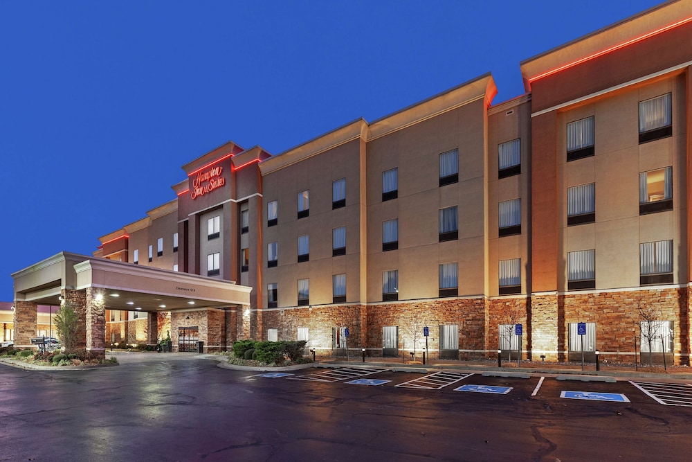 Hampton Inn Suites Tulsa North Owasso — Owasso