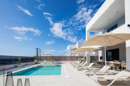 Babis Villa a few meters away from the beach By ThinkVilla — 4-Star Luxury Hotel in Panormos, Greece